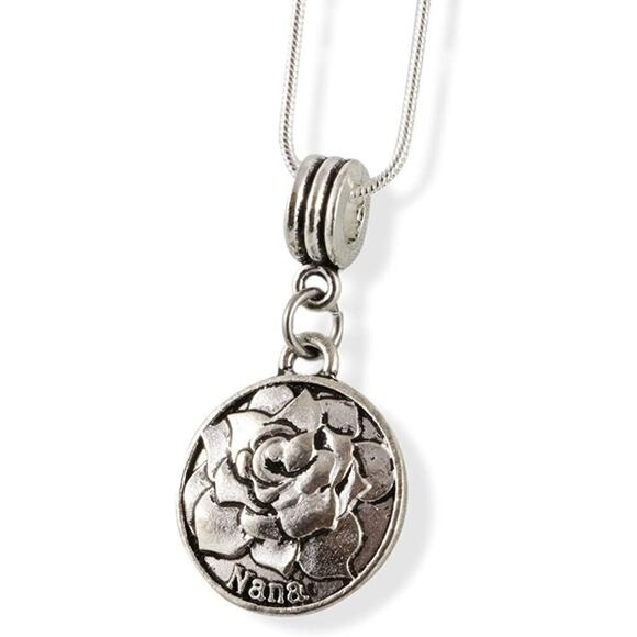 Dave The Bunny Jewelry - Nana Necklace Pendant Gift For Grandma Grandmother